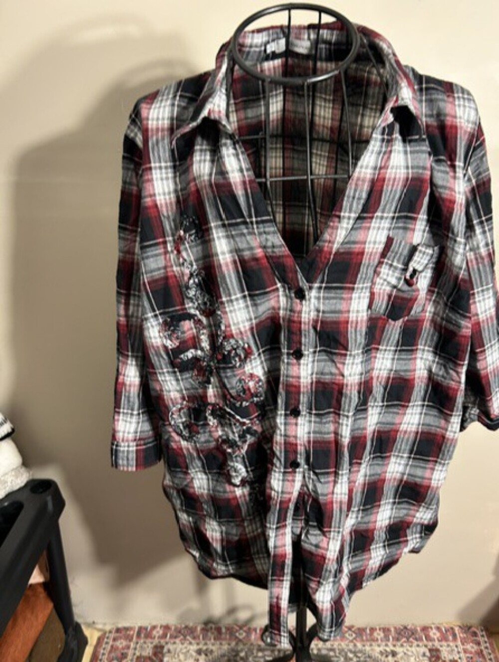size 2x xxl  womens plaid shirt  2 x  red black white button up